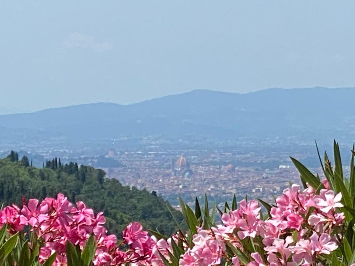Florence Villa Violetta บันโญ อา ริโพลี ภายนอก รูปภาพ