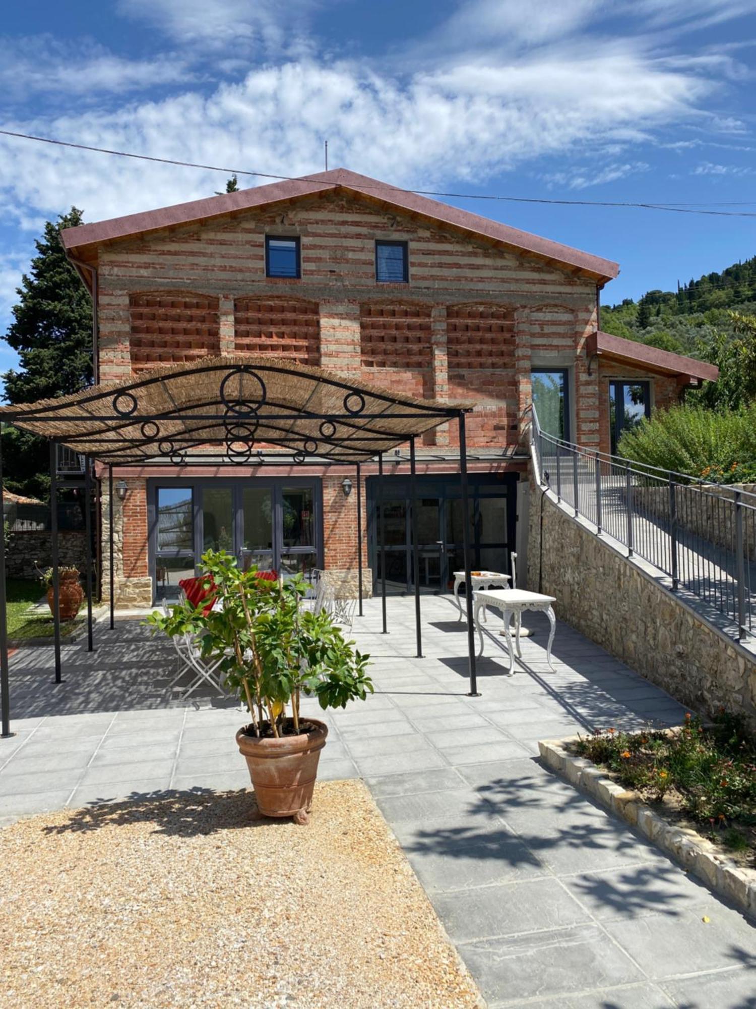 Florence Villa Violetta บันโญ อา ริโพลี ภายนอก รูปภาพ