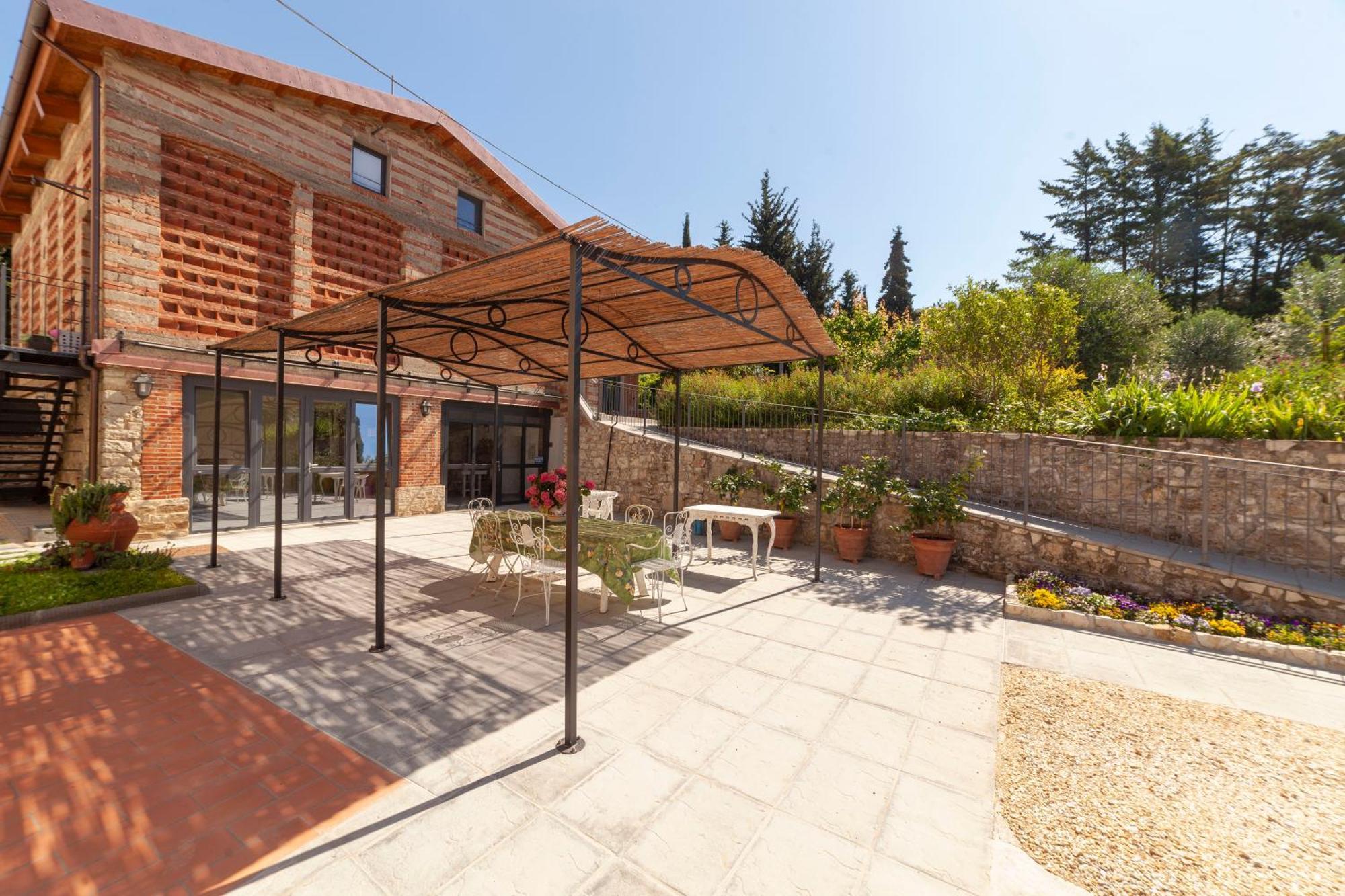 Florence Villa Violetta บันโญ อา ริโพลี ภายนอก รูปภาพ