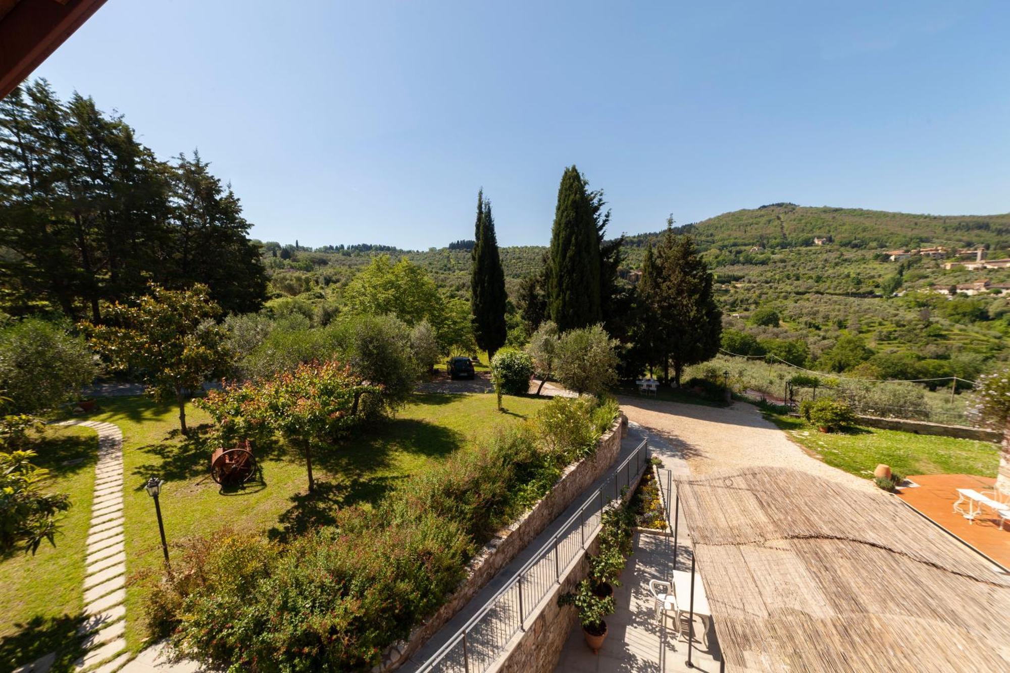 Florence Villa Violetta บันโญ อา ริโพลี ภายนอก รูปภาพ