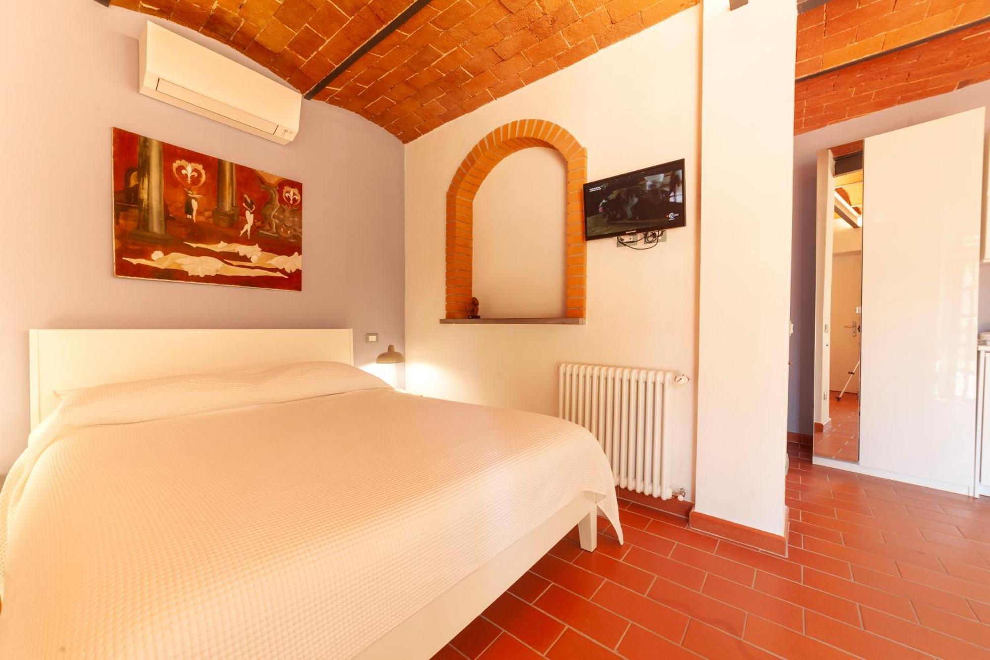Florence Villa Violetta บันโญ อา ริโพลี ภายนอก รูปภาพ